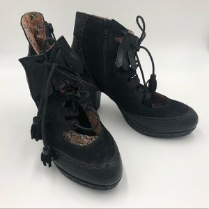 Black Lace-Up/Zip-Up Ankle Heel, 38